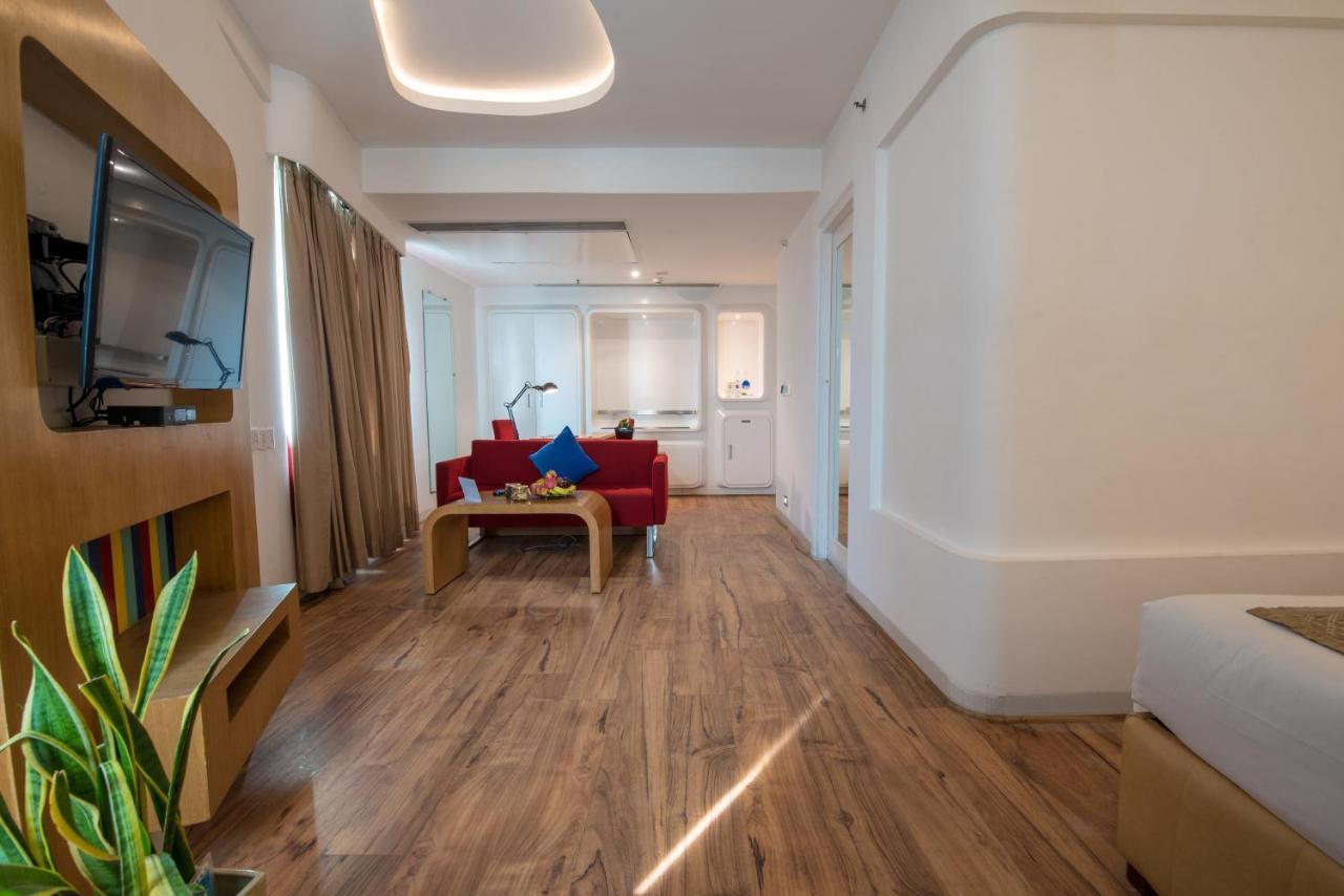 होटल Park By Radisson Ip Extension 4*